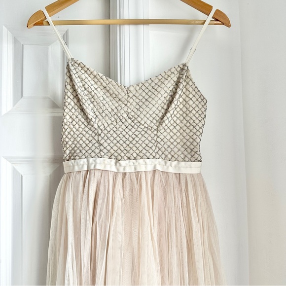 BHLDN Needle and Thread Coppelia Dress in Nude - Picture 7 of 10